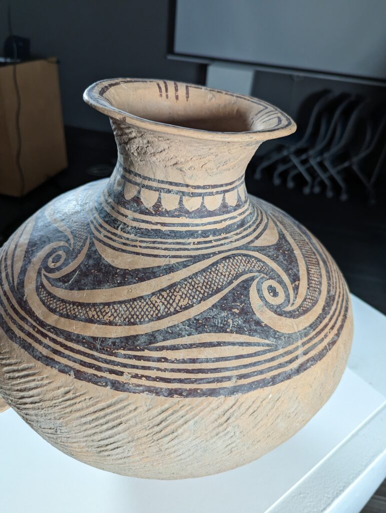 Side top view of jar